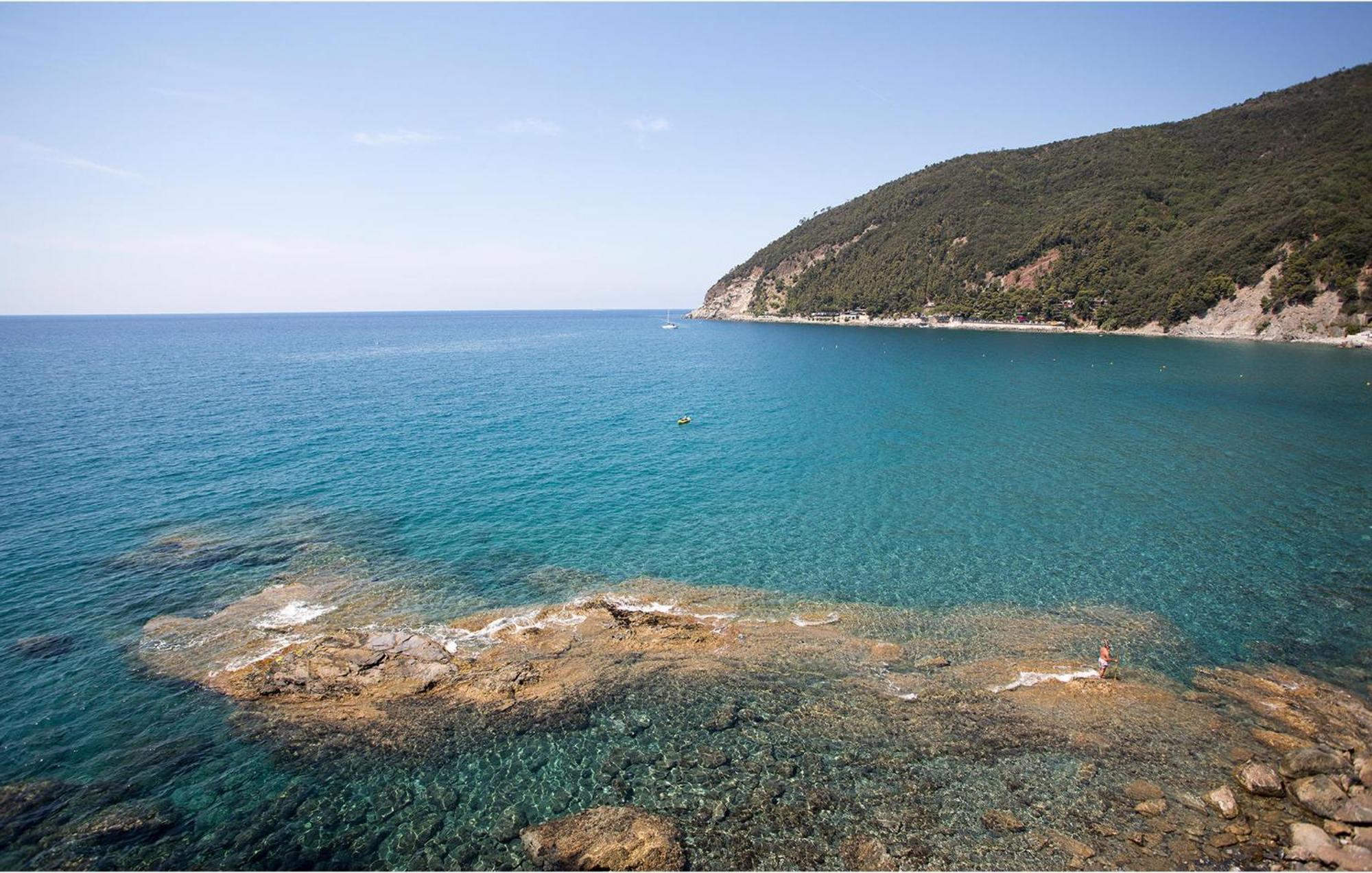 Amazing Apartment In Moneglia With House Sea View Buitenkant foto